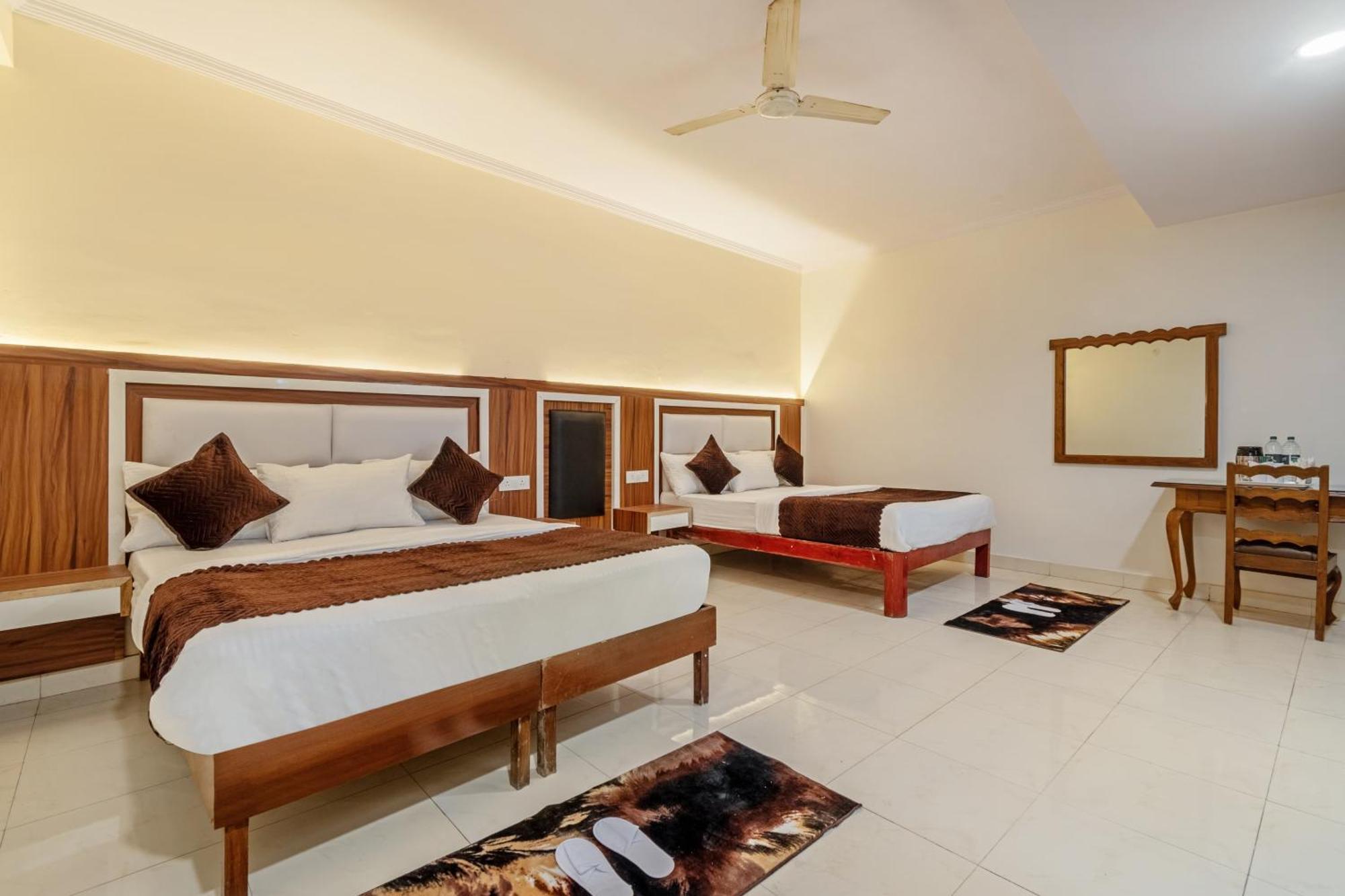 Hotel South Indian Δελχί Εξωτερικό φωτογραφία